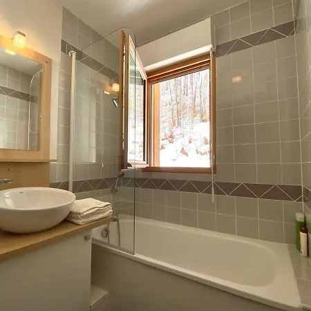 Apartmán T2 Confortable, 4 Pers., Garage, Wifi, Bareges, Proche Thermes Et Ski-bus - Fr-1-403-97 Barèges